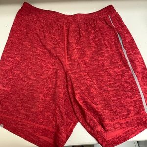 Mens Lululemon Pacemaker short 9”